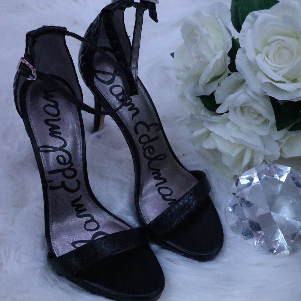 STRAP HEEL - Picture 2 of 8
